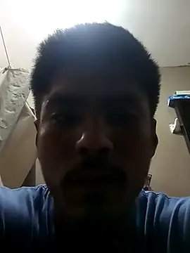 Aqua2312 online show from April 4, 2026, 10:18 pm