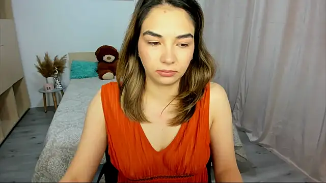 Alexa Dolly12 online show from November 14, 2025, 6:01 am