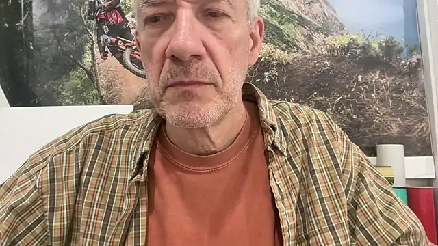 tauromolo online show from April 11, 2026, 1:21 am