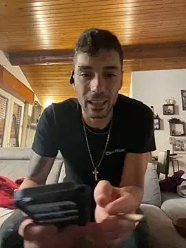 fisicato online show from October 11, 2025, 12:15 pm