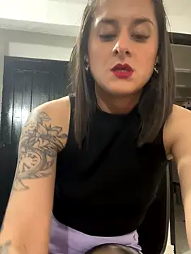 Alice milf  online show from September 22, 2025, 11:12 am