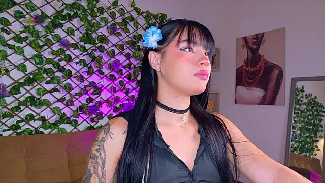 Snapshot of melody_cute10 chatting on March 3, 2026, 1:28 pm melody cute10 online show from March 3, 2026, 1:28 pm