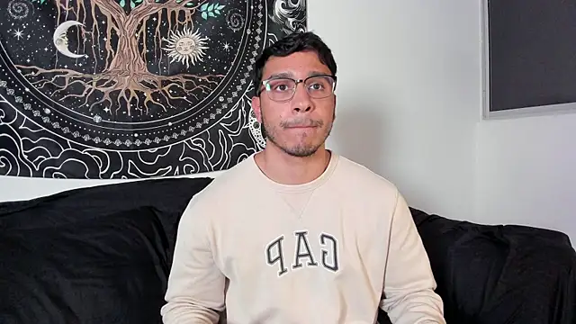 JayMarcos  online show from October 24, 2025, 3:36 am