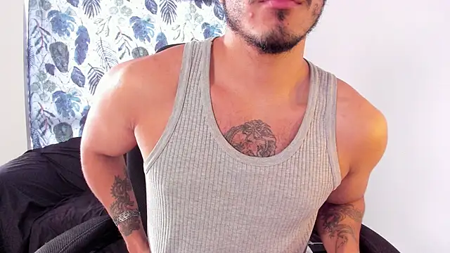 JayMarcos  online show from December 5, 2025, 11:41 am