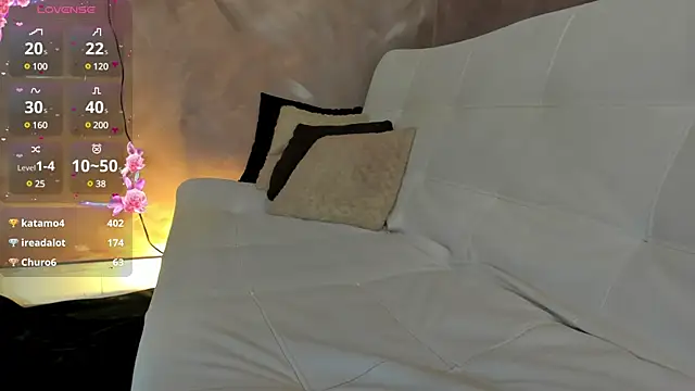 Snapshot of emma-hiill chatting on March 16, 2025, 1:49 am emma-hiill online show from March 16, 2025, 1:49 am