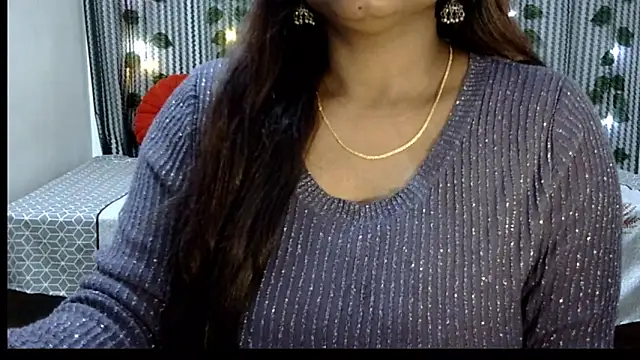 Snapshot of Radhika_Singhaniya chatting on January 3, 2025, 8:43 pm Radhika Singhaniya online show from January 3, 2025, 8:43 pm