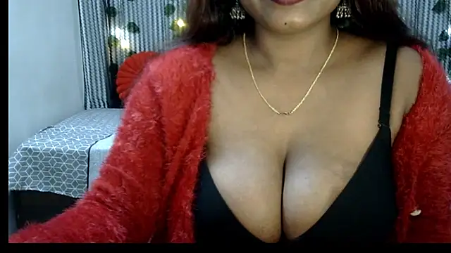 Snapshot of Radhika_Singhaniya chatting on February 4, 2025, 6:49 pm Radhika Singhaniya online show from February 4, 2025, 6:49 pm