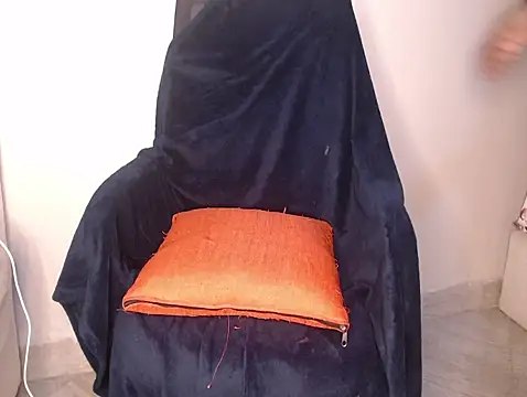 Mamii water online show from February 13, 2025, 7:03 am