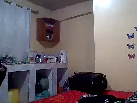 Zara Twilight online show from December 5, 2024, 7:17 pm