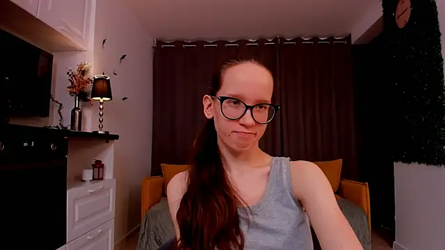 BettyBrowni online show from February 27, 2025, 7:15 pm