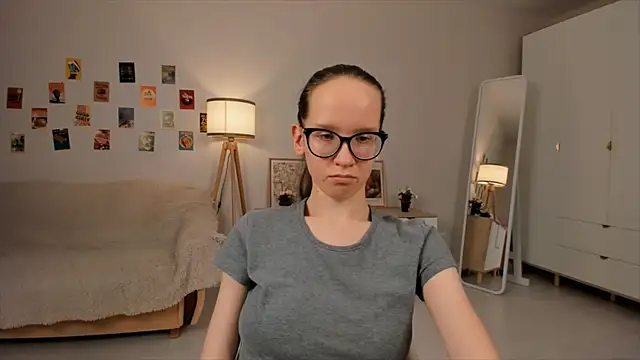 BettyBrowni online show from March 10, 2025, 1:45 am