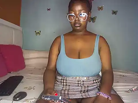 Snapshot of Sparkles_J chatting on May 10, 2026, 6:40 am Sparkles J online show from May 10, 2026, 6:40 am
