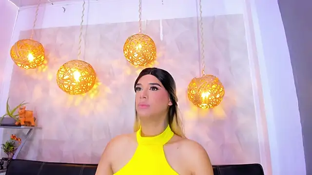 victoria aleia  online show from February 24, 2025, 8:14 pm