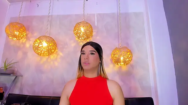 victoria aleia  online show from March 18, 2025, 7:53 pm