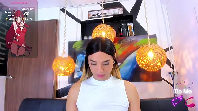 victoria aleia  online show from September 13, 2025, 10:53 pm