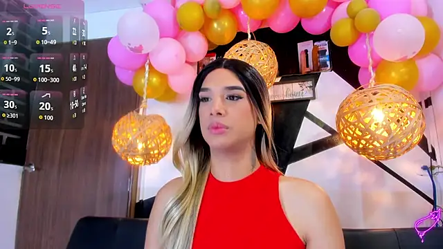 victoria aleia  online show from November 4, 2025, 10:20 pm