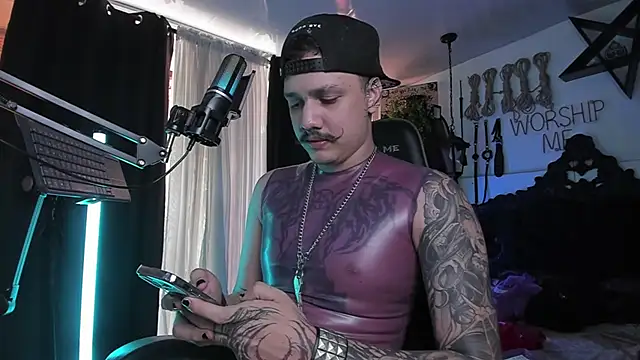 allanhurtss online show from January 24, 2025, 5:11 pm