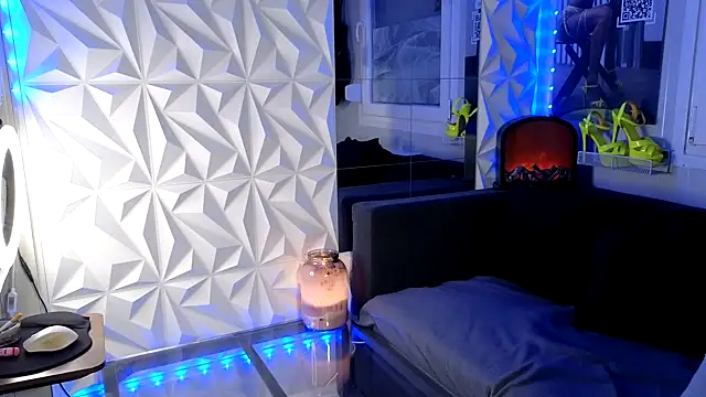 Tatjana Sue online show from March 1, 2026, 7:05 pm