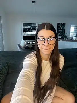 Wildberry  online show from February 16, 2025, 7:26 am