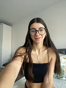 Wildberry  online show from March 6, 2026, 7:49 am