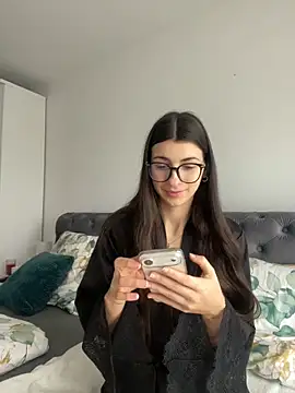 Wildberry  online show from March 15, 2026, 8:31 am