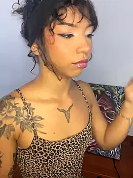 Snapshot of abby_dove17 chatting on November 18, 2025, 9:52 pm abby dove17 online show from November 18, 2025, 9:52 pm