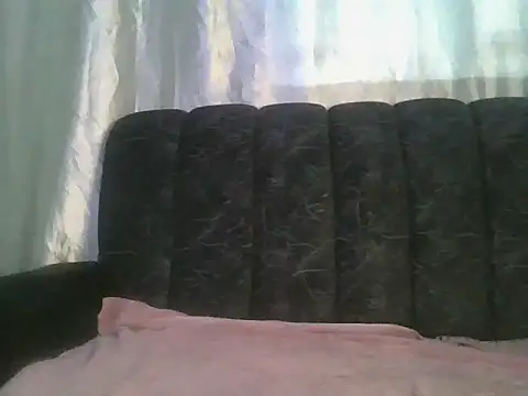 HUNKY-SMITH online show from February 25, 2026, 4:33 am