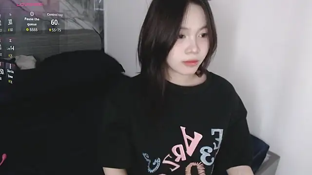 Lin SiYee online show from October 22, 2025, 12:05 pm