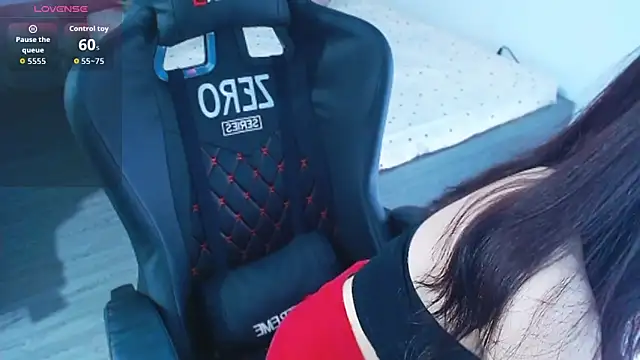 Lin SiYee online show from March 5, 2026, 12:28 am