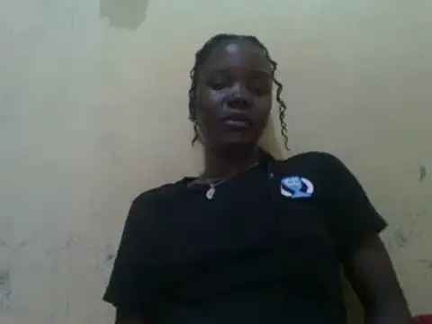 Snapshot of girltotok chatting on February 19, 2025, 7:06 am girltotok online show from February 19, 2025, 7:06 am