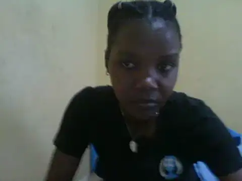 Snapshot of girltotok chatting on March 5, 2025, 2:12 pm girltotok online show from March 5, 2025, 2:12 pm