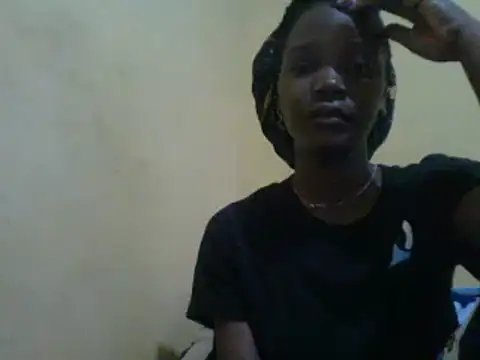 Snapshot of girltotok chatting on March 21, 2025, 5:00 am girltotok online show from March 21, 2025, 5:00 am