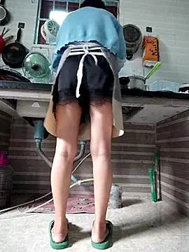 Haralushiaaa online show from March 13, 2026, 4:41 am