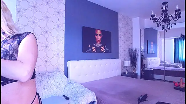 MaryMatiss online show from February 10, 2026, 8:18 am