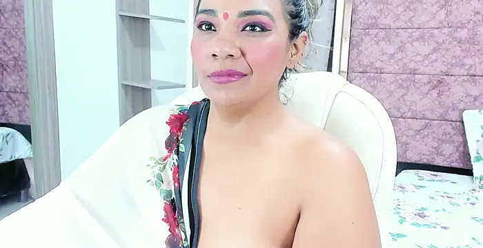  Lakshmi hotx online show from March 12, 2025, 3:18 pm