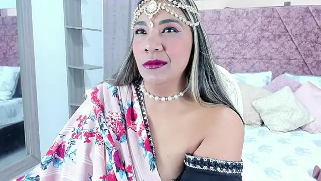  Lakshmi hotx online show from March 20, 2025, 12:11 pm