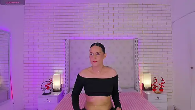 Coco Balenciaga  online show from March 22, 2026, 11:35 am