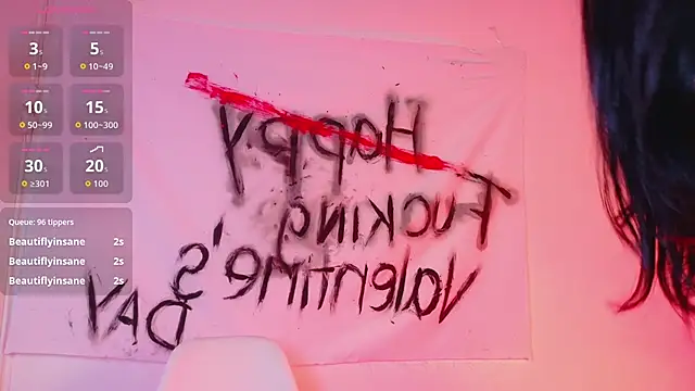 littleebluee online show from February 14, 2026, 2:41 am