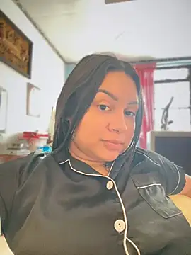 Pretty Isadora online show from February 23, 2025, 6:34 pm