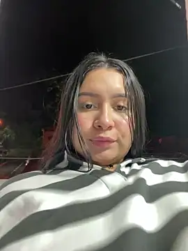 Pretty Isadora online show from March 16, 2025, 5:36 am