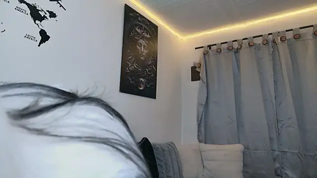 Stefhania susej online show from November 13, 2025, 3:38 am