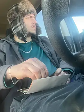 joeycbigcock online show from March 9, 2025, 6:43 pm