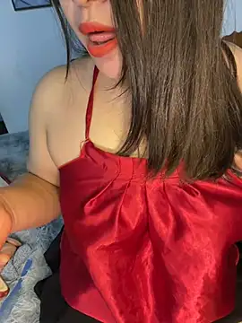 --Lyly-- online show from February 9, 2025, 3:11 am