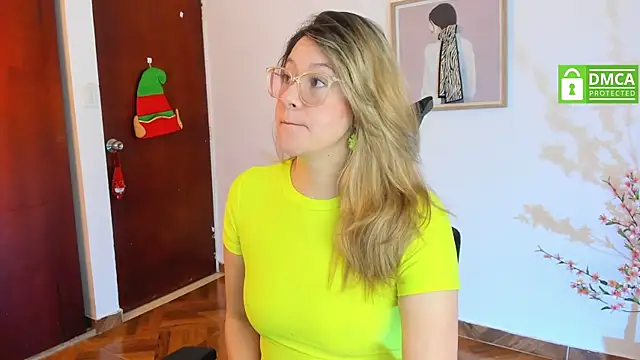 Snapshot of Chanelll_Taylorr_ chatting on January 5, 2025, 1:04 pm Chanelll Taylorr online show from January 5, 2025, 1:04 pm