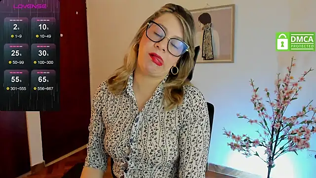 Snapshot of Chanelll_Taylorr_ chatting on February 11, 2025, 9:42 am Chanelll Taylorr online show from February 11, 2025, 9:42 am