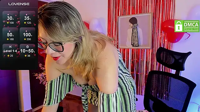 Snapshot of Chanelll_Taylorr_ chatting on February 16, 2025, 9:37 am Chanelll Taylorr online show from February 16, 2025, 9:37 am