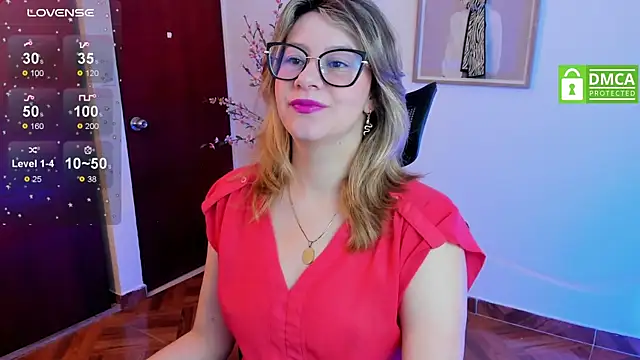 Snapshot of Chanelll_Taylorr_ chatting on March 18, 2025, 1:09 pm Chanelll Taylorr online show from March 18, 2025, 1:09 pm