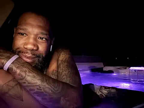 3prettyboy3 online show from October 3, 2025, 6:32 am