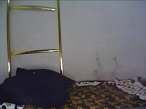 Adaline-Paris online show from January 31, 2026, 8:40 pm