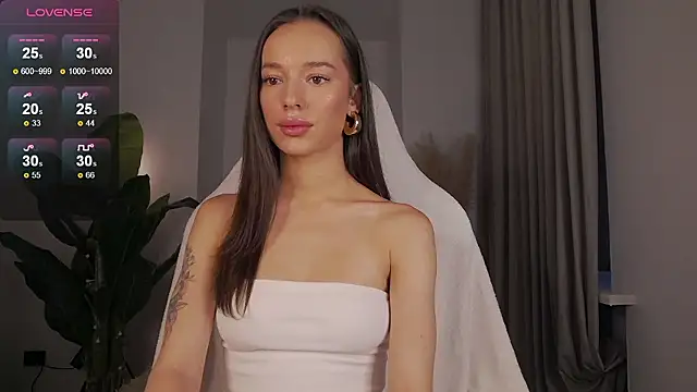 1Mercedes online show from December 3, 2024, 11:44 am